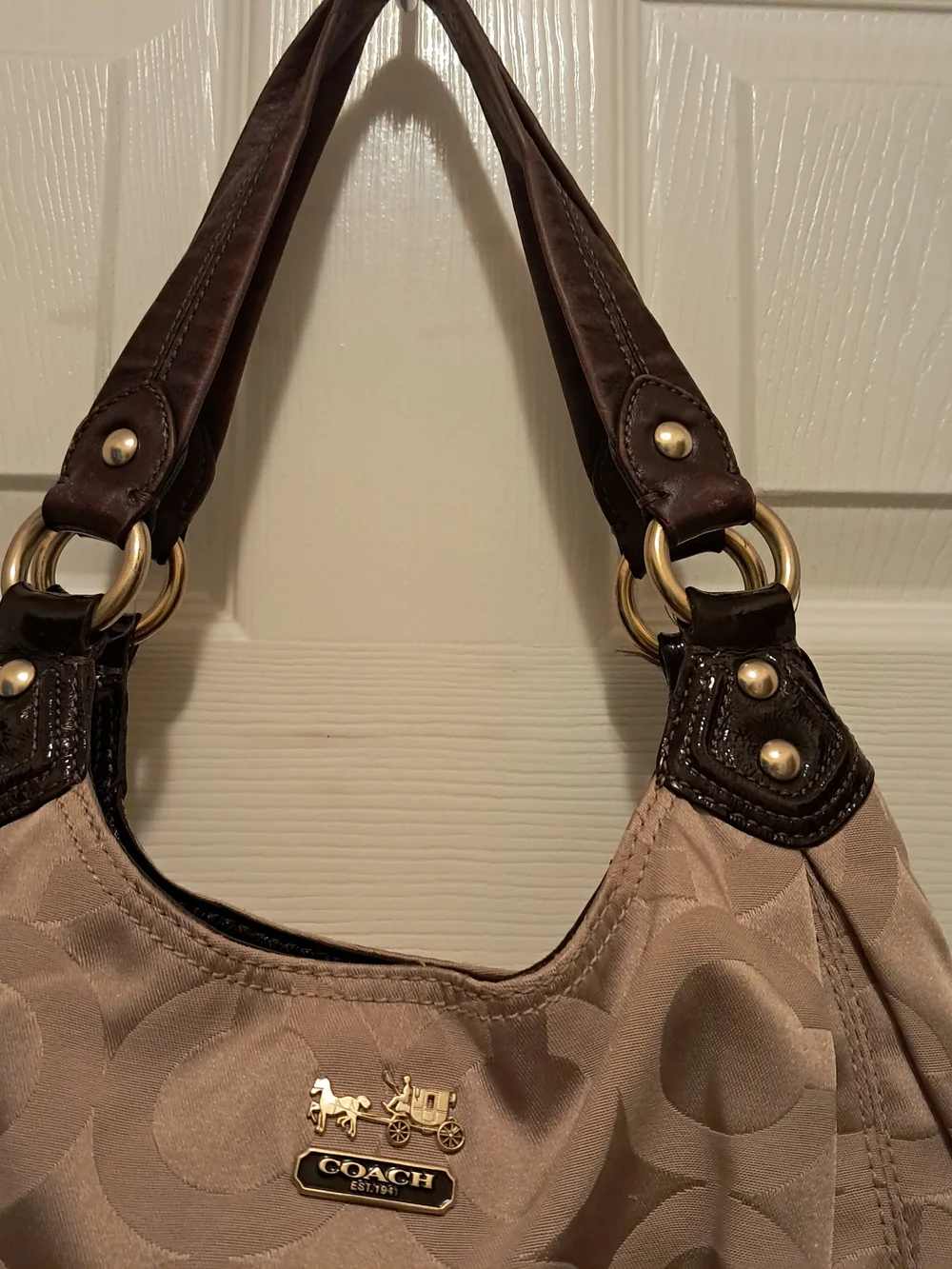 Coach Signature Jacquard Hobo Bag in Beige with Brown Handles With Gold Hardware - Picture 3 of 6
